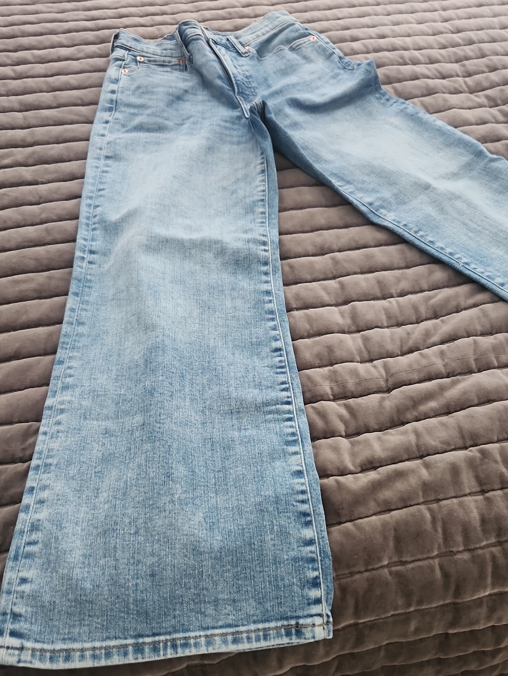 Lucky Brand Men's Light Wash Bootcut Jeans